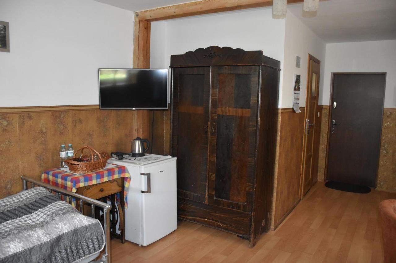 Gosciniec Pod Debem Villa Trzciel Exteriör bild