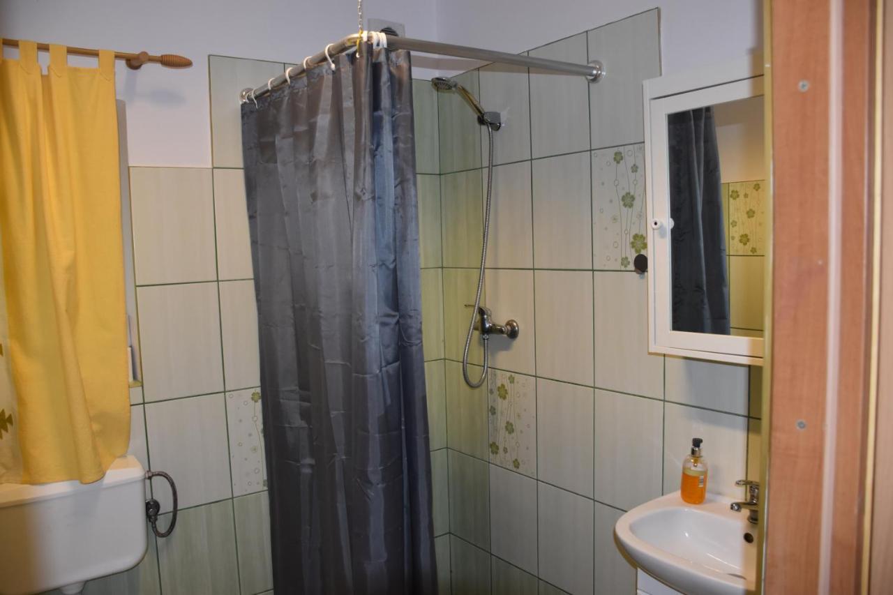 Gosciniec Pod Debem Villa Trzciel Exteriör bild